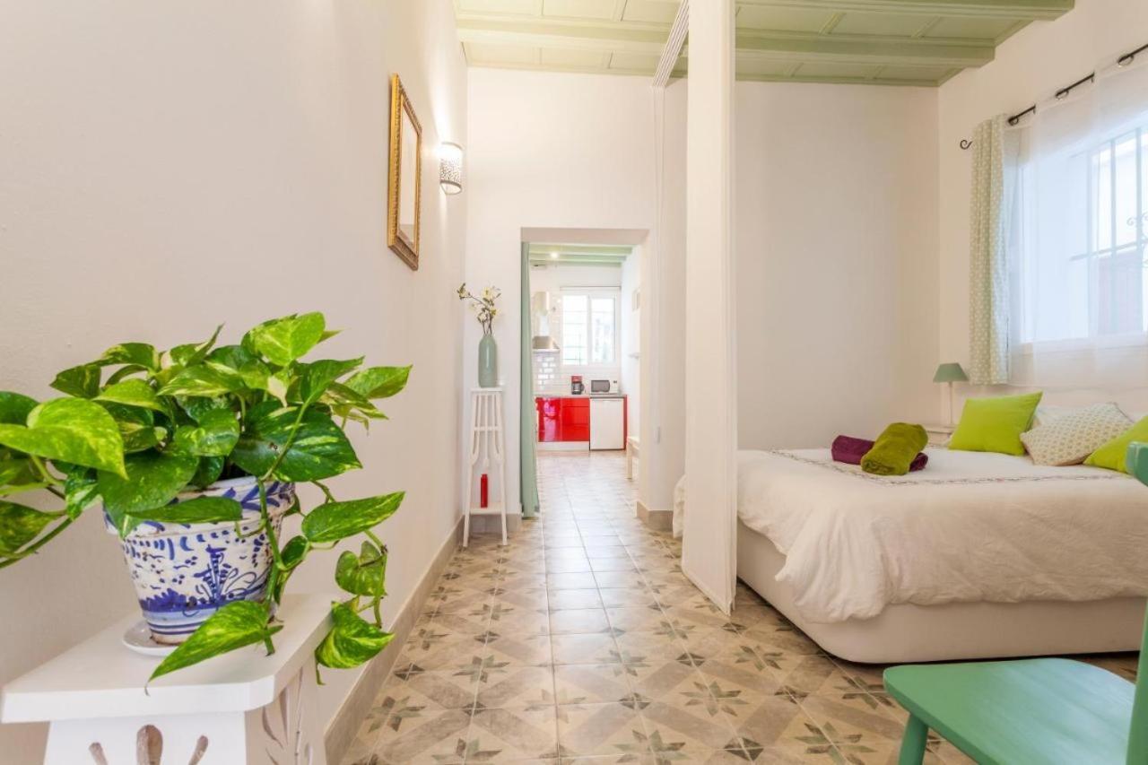 Wish Suite Pureza De Triana Sevilla Exterior foto